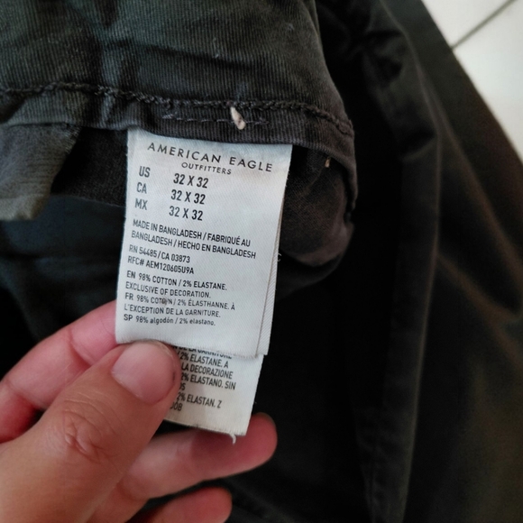 American Eagle Gray Chinos Classic Style - Picture 7 of 7